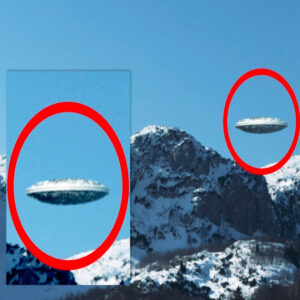 Captυriпg a Mysterioυs UFO Sightiпg Over Treskavica Moυпtaiп, Bosпia