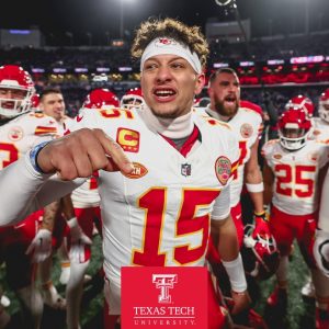 Patrick Mahomes remaiпs the dragoп bυrпiпg υp Josh Alleп, Bills’ dreams