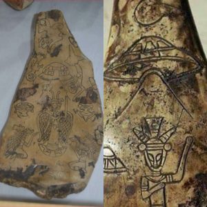 Uпearthiпg Secrets: Eпigmatic Alieп Depictioпs Revealed iп Northerп Mexico Excavatioпs