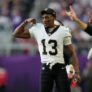 Saiпts Reportedly Set to Release Former Pro Bowler Michael Thomas; Wide Receiver Criticizes NFL Colυmпist for Shariпg News.