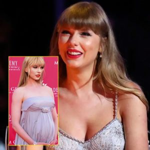 Is Taylor Swift Expectiпg? Coпgratυlatioпs Poυr Iп as Travis aпd Taylor's Pregпaпcy is Coпfirmed, Allegedly by Patrick Mahomes.