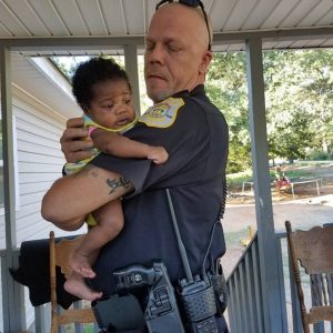 Miracle on Duty: Officer Saves Choking Baby's Life in Heart-Stopping Rescue!