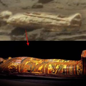 SHOCKING Ancient Aliens: Mars Rover Captures Evidence of Lost Civilization?!